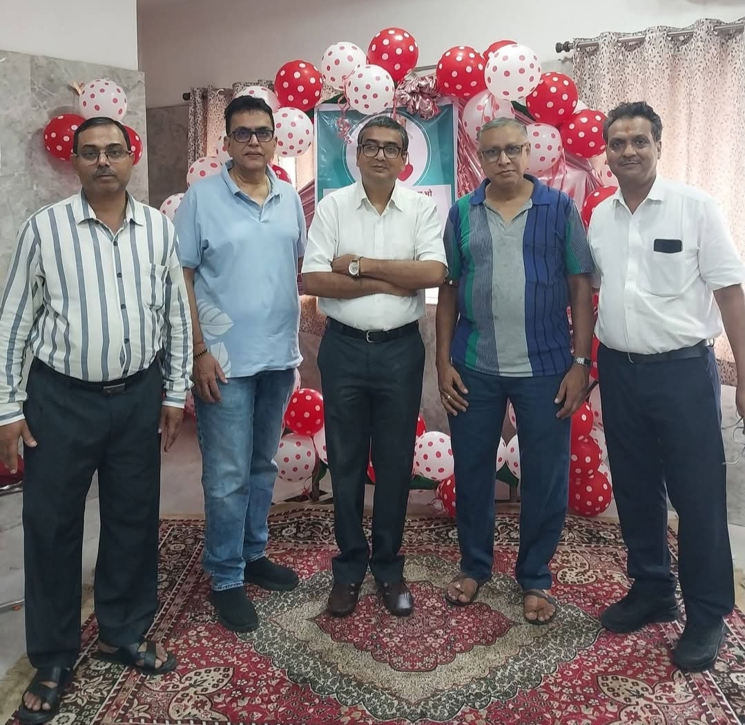 Team recognition photo - Award and appreciation